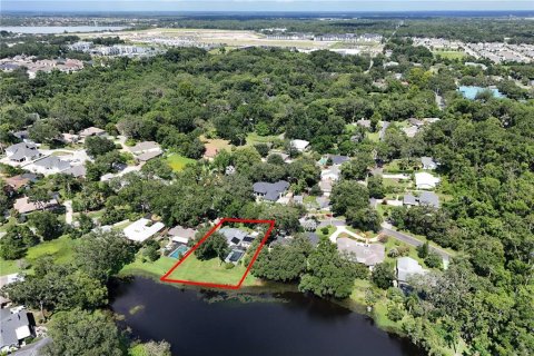 House in Mount Dora, Florida 3 bedrooms, 178.37 sq.m. № 1846670 - photo 27