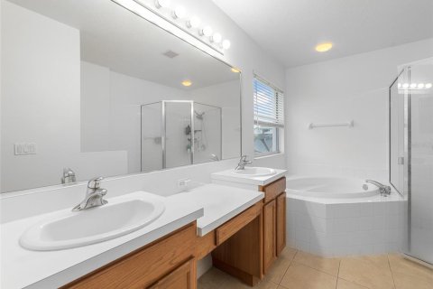 Villa ou maison à vendre à Bradenton, Floride: 3 chambres, 187.48 m2 № 1902347 - photo 16