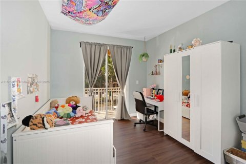 Adosado en venta en Miami, Florida, 3 dormitorios, 164.9 m2 № 1836754 - foto 15