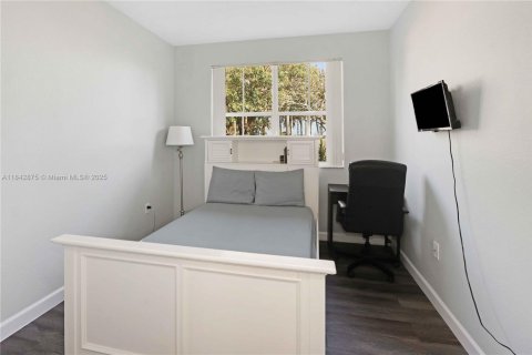 Adosado en venta en Miami, Florida, 3 dormitorios, 164.9 m2 № 1836754 - foto 12