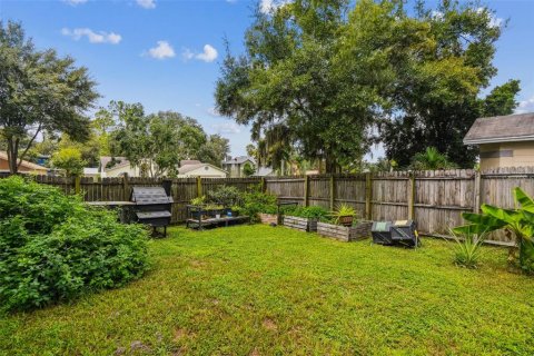 House in Plant City, Florida 3 bedrooms, 135.36 sq.m. № 1909749 - photo 25