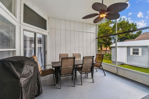 House in Plant City, Florida 3 bedrooms, 135.36 sq.m. № 1909749 - photo 19
