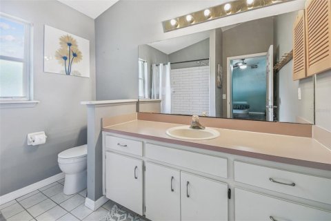 House in Plant City, Florida 3 bedrooms, 135.36 sq.m. № 1909749 - photo 29