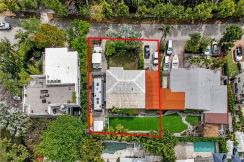 House in Key Biscayne, Florida 3 bedrooms, 129.23 sq.m. № 1864510 - photo 5