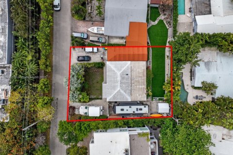 House in Key Biscayne, Florida 3 bedrooms, 129.23 sq.m. № 1864510 - photo 4