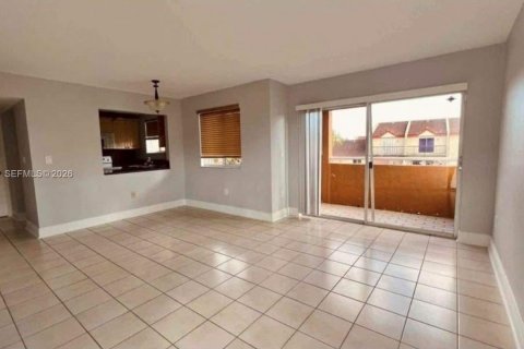 Apartment in Miami, Florida 2 bedrooms, 76.18 sq.m. № 2000997 - photo 2