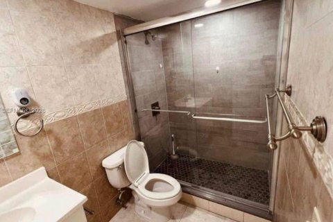 Apartment in Miami, Florida 2 bedrooms, 76.18 sq.m. № 2000997 - photo 10