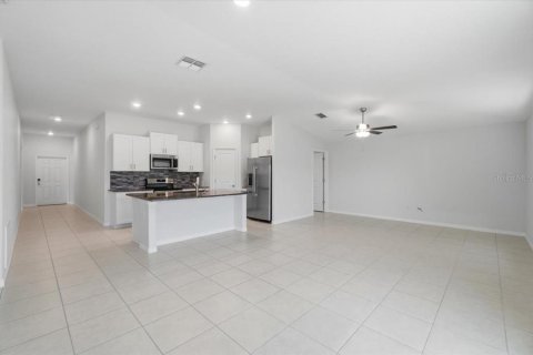 Villa ou maison à vendre à Lakeland, Floride: 3 chambres, 144.46 m2 № 2196032 - photo 5