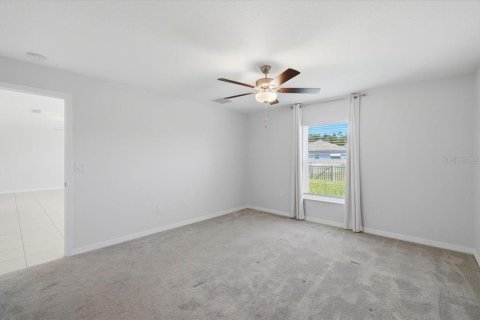 Villa ou maison à vendre à Lakeland, Floride: 3 chambres, 144.46 m2 № 2196032 - photo 8