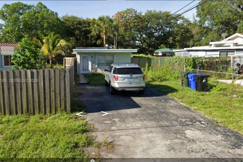 House in Fort Lauderdale, Florida 1 bedroom, 71.44 sq.m. № 2086442 - photo 17