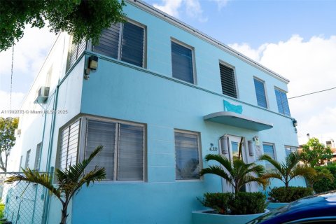 Immobilier commercial à Miami, Floride № 2038060