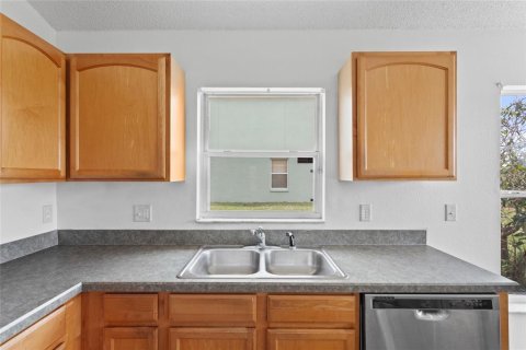 Casa en venta en Orlando, Florida, 3 dormitorios, 140.75 m2 № 1765622 - foto 18