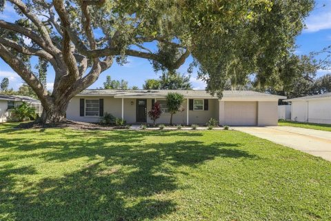 Villa ou maison à vendre à Sarasota, Floride: 2 chambres, 133.69 m2 № 2429258 - photo 30