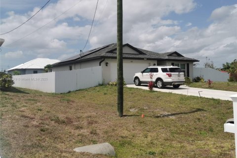 Villa ou maison à vendre à Cape Coral, Floride: 4 chambres, 168.06 m2 № 1959730 - photo 29