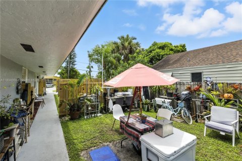 Commercial property in Dania Beach, Florida 236.71 sq.m. № 1814887 - photo 22