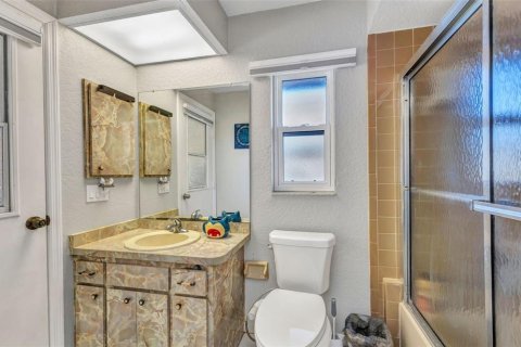 Casa en venta en North Port, Florida, 4 dormitorios, 231.7 m2 № 1584781 - foto 20
