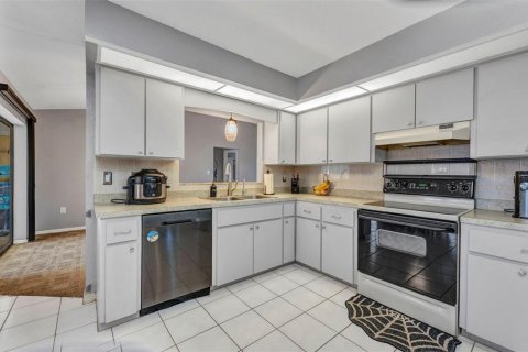 Casa en venta en North Port, Florida, 4 dormitorios, 231.7 m2 № 1584781 - foto 14