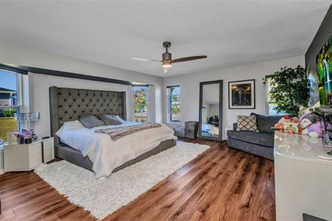 Casa en venta en North Port, Florida, 4 dormitorios, 231.7 m2 № 1584781 - foto 16