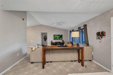 Casa en venta en North Port, Florida, 4 dormitorios, 231.7 m2 № 1584781 - foto 5