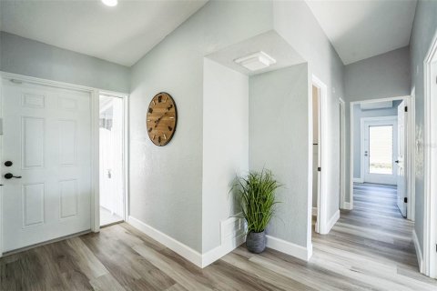 Villa ou maison à vendre à Saint Petersburg, Floride: 3 chambres, 118.91 m2 № 1914109 - photo 5