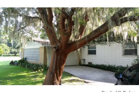 Снять в аренду виллу или дом в Окала, Флорида 3 спальни, 152.36м2, № 1856263 - фото 1