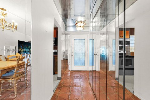 Купить кондоминиум в Дания-Бич, Флорида 2 спальни, 106.28м2, № 2008007 - фото 29