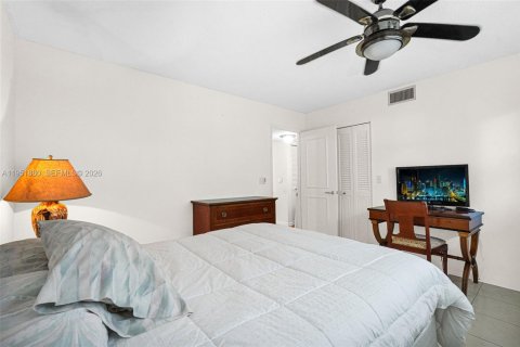 Купить кондоминиум в Дания-Бич, Флорида 2 спальни, 106.28м2, № 2008007 - фото 12