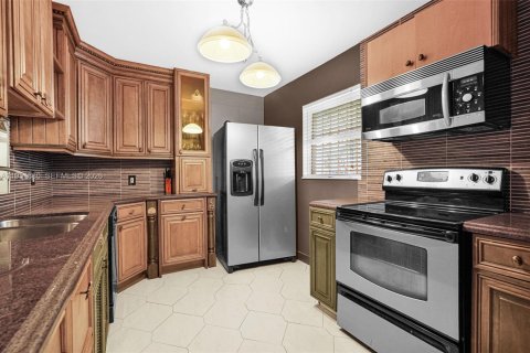 Купить кондоминиум в Дания-Бич, Флорида 2 спальни, 106.28м2, № 2008007 - фото 18