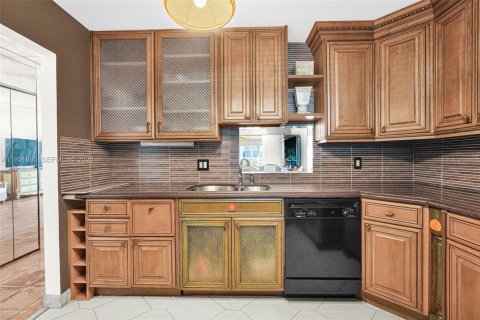 Купить кондоминиум в Дания-Бич, Флорида 2 спальни, 106.28м2, № 2008007 - фото 23