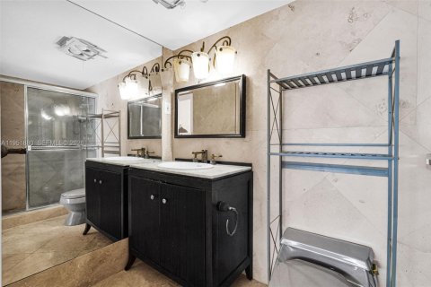 Купить кондоминиум в Дания-Бич, Флорида 2 спальни, 106.28м2, № 2008007 - фото 6