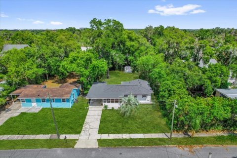 House in DeLand, Florida 3 bedrooms, 76.92 sq.m. № 1620702 - photo 21