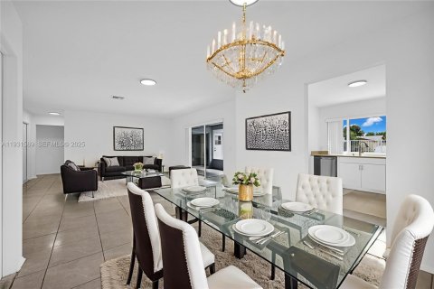 Villa ou maison à vendre à Sunrise, Floride: 3 chambres, 119.38 m2 № 1990252 - photo 12