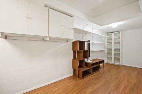 Villa ou maison à louer à Weston, Floride: 3 chambres, 154.68 m2 № 2189870 - photo 20
