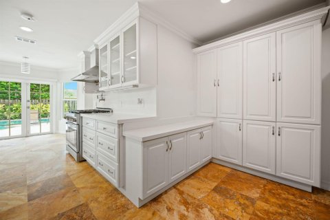 Villa ou maison à louer à Weston, Floride: 3 chambres, 154.68 m2 № 2189870 - photo 10