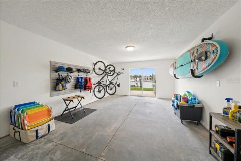 Adosado en venta en Indian Rocks Beach, Florida, 3 dormitorios, 153.85 m2 № 2098825 - foto 19