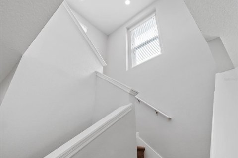Villa ou maison à vendre à Sanford, Floride: 4 chambres, 242.2 m2 № 2094462 - photo 19