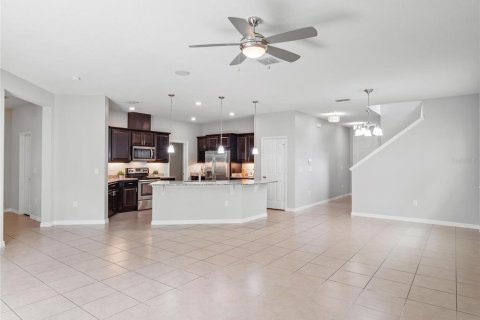 Villa ou maison à vendre à Sanford, Floride: 4 chambres, 242.2 m2 № 2094462 - photo 8