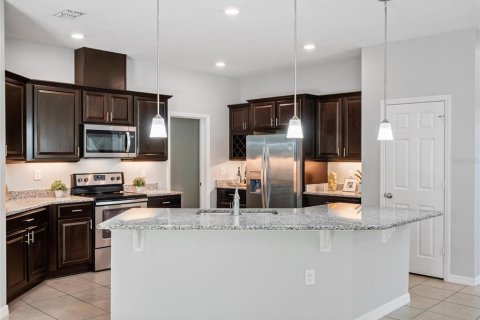 Villa ou maison à vendre à Sanford, Floride: 4 chambres, 242.2 m2 № 2094462 - photo 10
