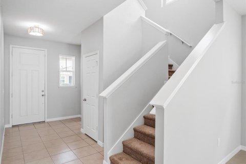 Villa ou maison à vendre à Sanford, Floride: 4 chambres, 242.2 m2 № 2094462 - photo 3