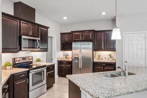 Villa ou maison à vendre à Sanford, Floride: 4 chambres, 242.2 m2 № 2094462 - photo 15