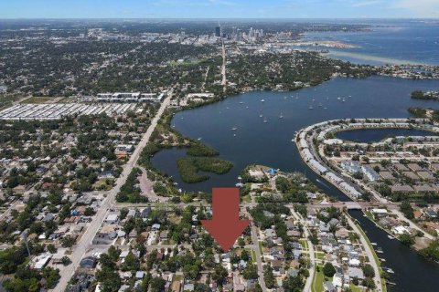 Villa ou maison à louer à Saint Petersburg, Floride: 3 chambres, 97.36 m2 № 1895049 - photo 23