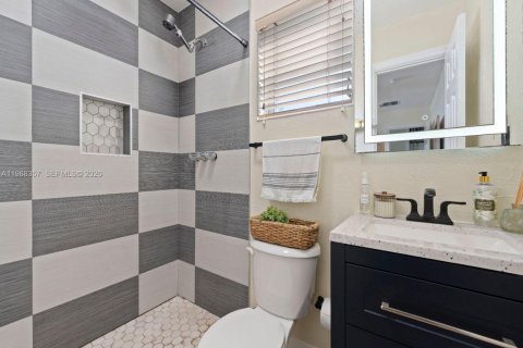 Купить виллу или дом в Хайалиа, Флорида 3 спальни, 119.84м2, № 2050955 - фото 4