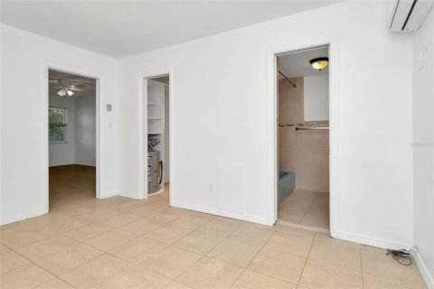 Appartement à louer à Saint Petersburg, Floride: 1 chambre, 48.77 m2 № 2421804 - photo 14