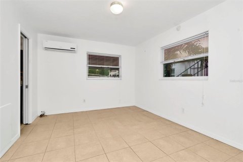Appartement à louer à Saint Petersburg, Floride: 1 chambre, 48.77 m2 № 2421804 - photo 10