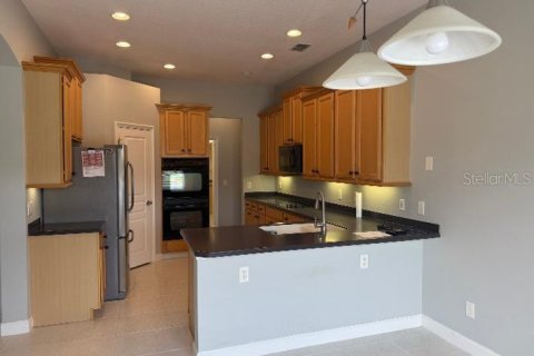 House in Clermont, Florida 3 bedrooms, 221.94 sq.m. № 2230786 - photo 5
