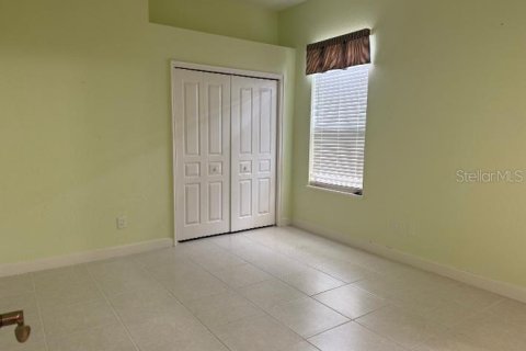 House in Clermont, Florida 3 bedrooms, 221.94 sq.m. № 2230786 - photo 15