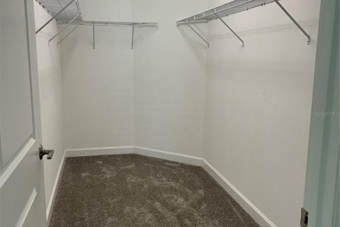 Townhouse in Davenport, Florida 2 bedrooms, 129.51 sq.m. № 1875879 - photo 9