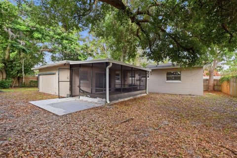 Villa ou maison à vendre à Orlando, Floride: 5 chambres, 166.57 m2 № 2131713 - photo 25