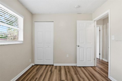 Villa ou maison à vendre à Orlando, Floride: 5 chambres, 166.57 m2 № 2131713 - photo 16