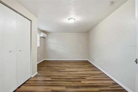 Villa ou maison à vendre à Orlando, Floride: 5 chambres, 166.57 m2 № 2131713 - photo 13